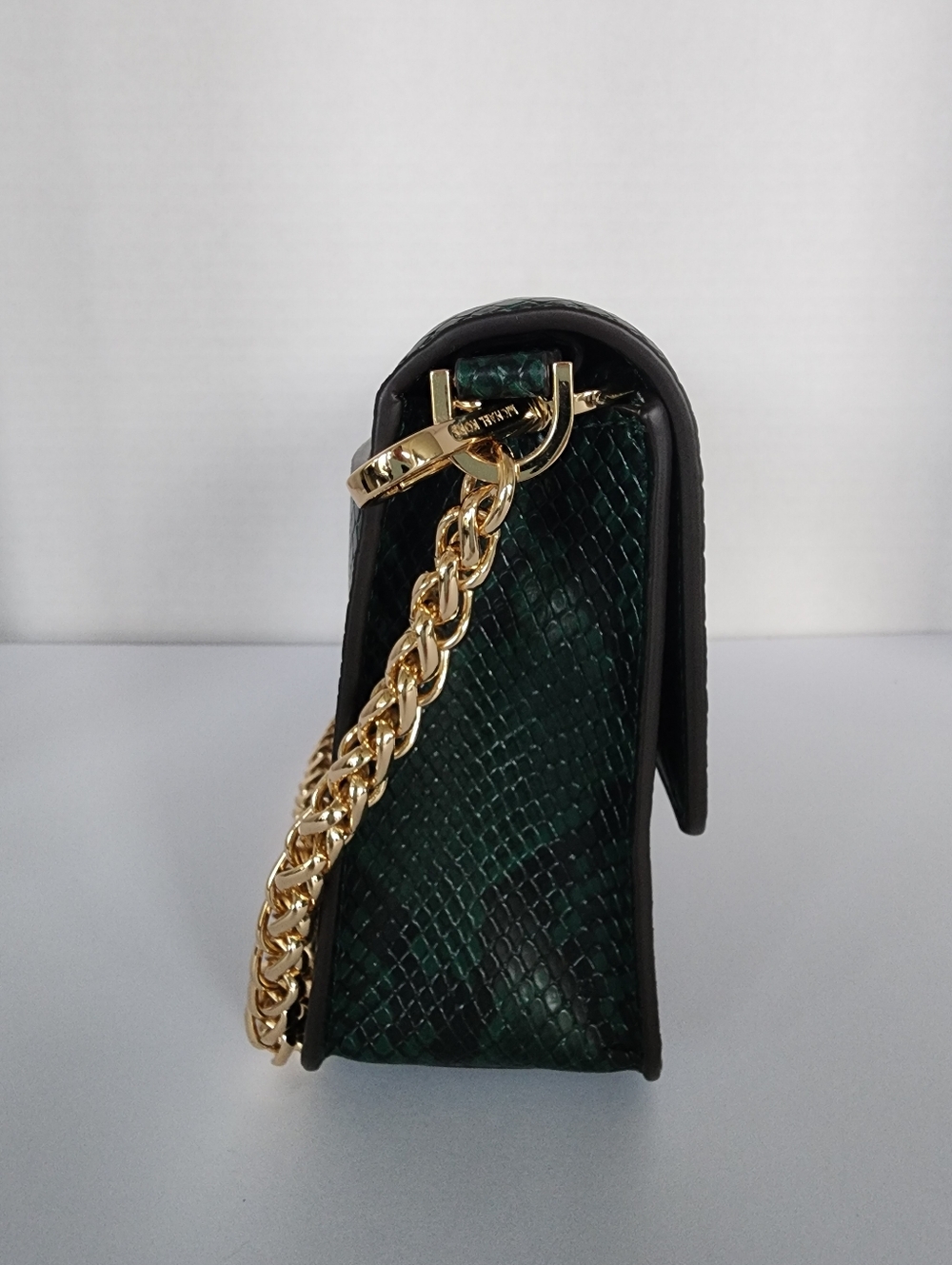 New Michael Kors Green Snake Embossed Leather Chain Crossbody Bag - Picture 3 of 10